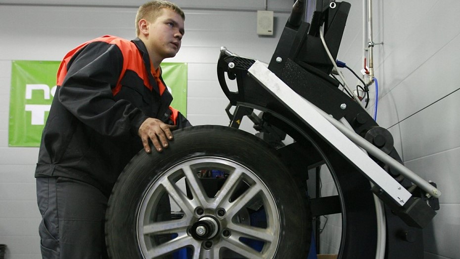 Шинный центр концерна Nokian Tyres во Всеволожске.