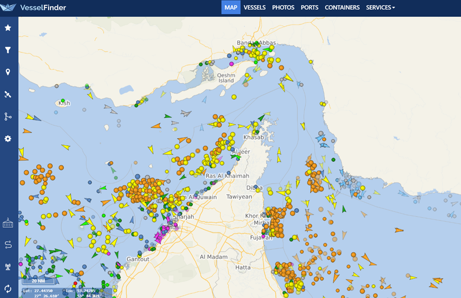 Скопление судов у Ормузского пролива 26 апреля