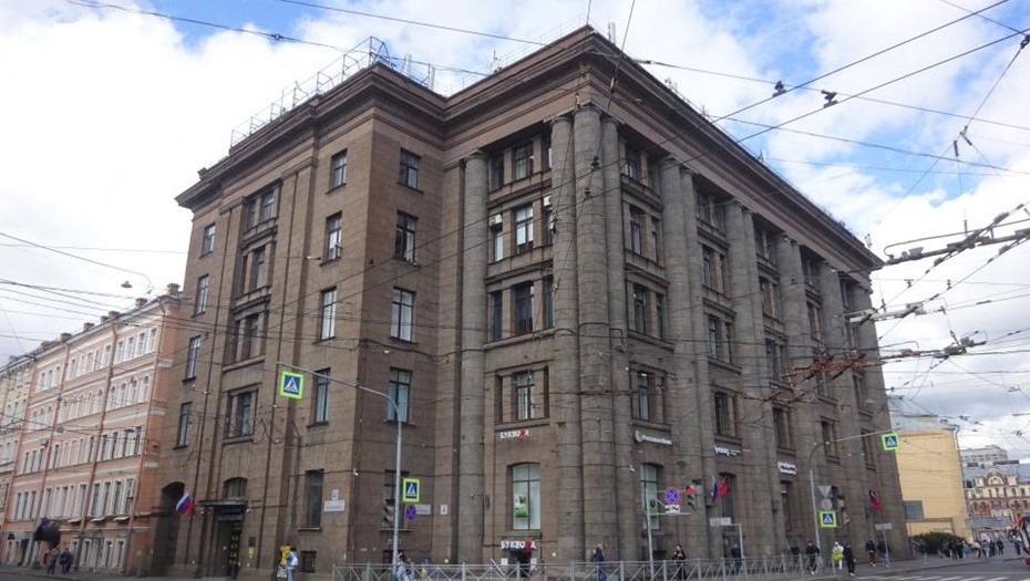 Бизнес-центр "Финляндский" расположен в удачном месте и может привлечь покупателей