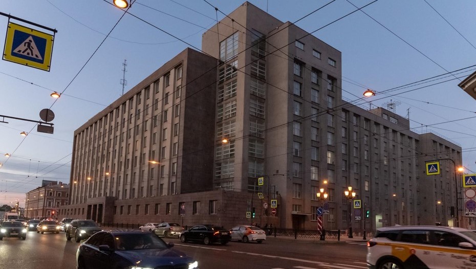 Перспектива Литейного проспекта. Полицейский главк. Управление ФСБ России по городу Санкт-Петербургу и Ленинградской области. 