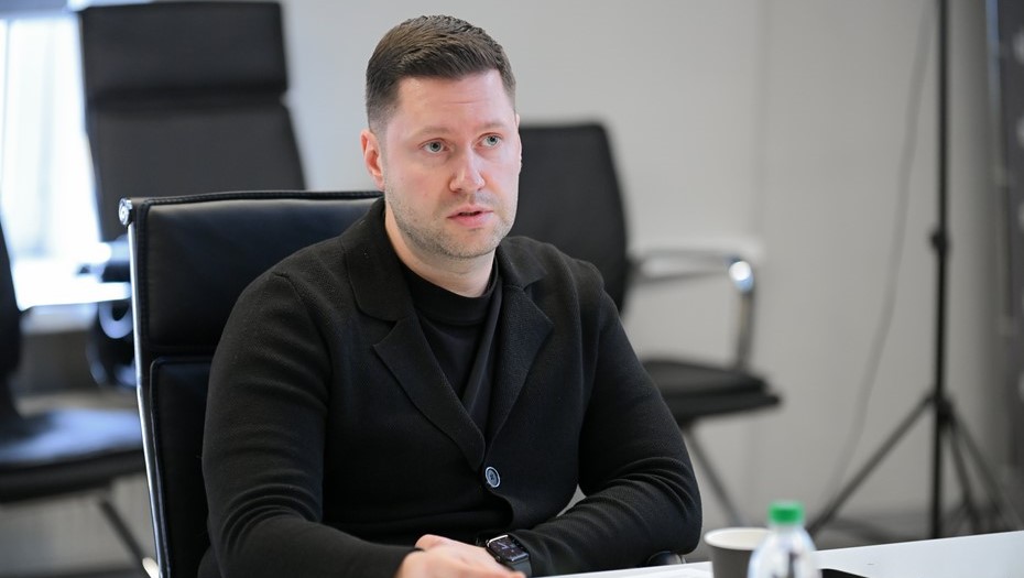 руководитель направления продаж группы "Самолет" Вячеслав Немиц
