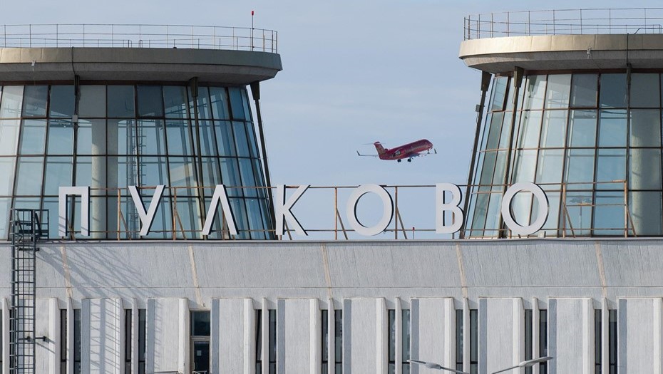 Работа аэропорта "Пулково".