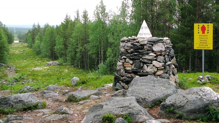 Место пересечения границ Норвегии, Финляндии и России.