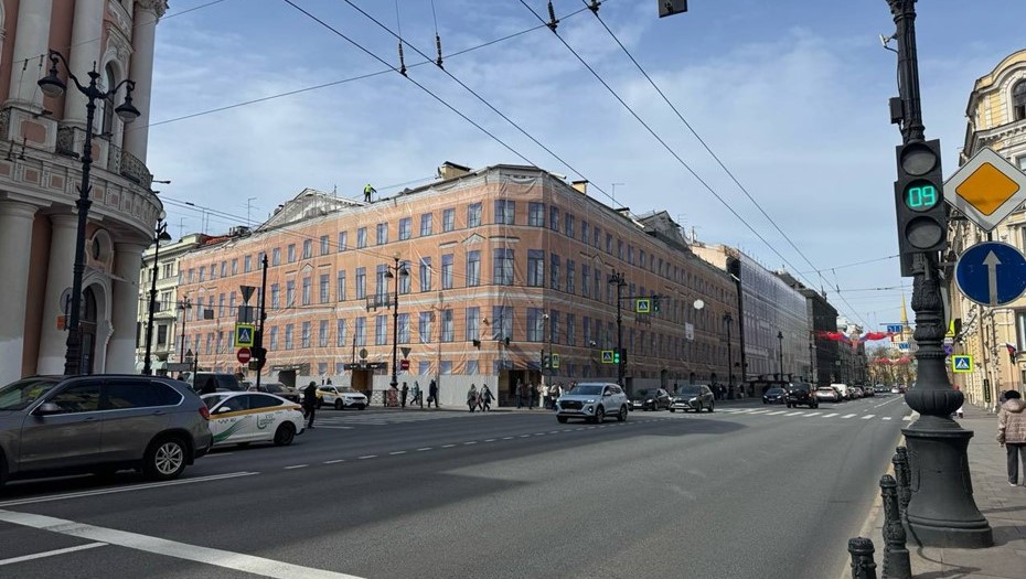 Ремонт зданий на Невском проспекте Петербурга 