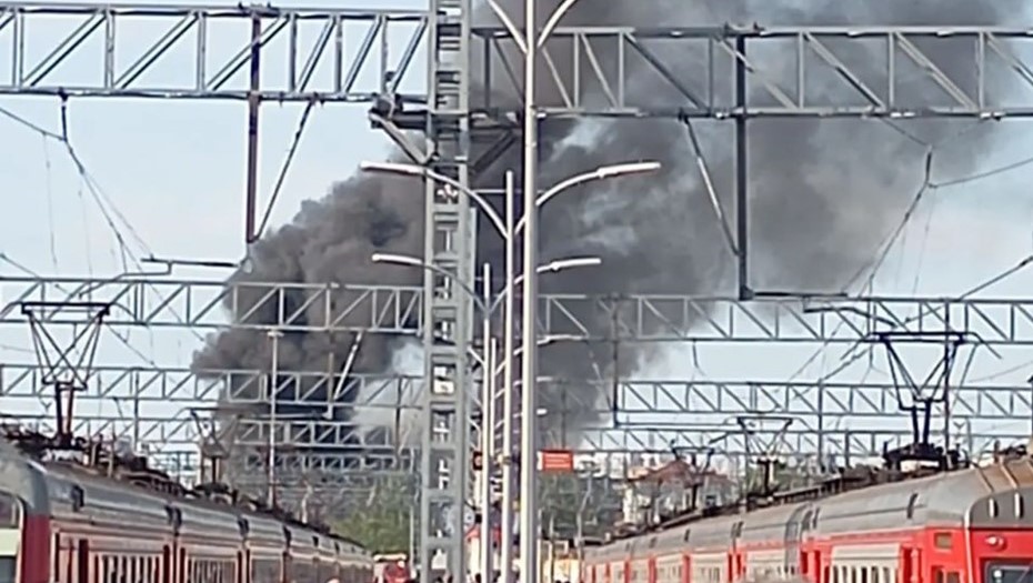 Уголовное дело возбуждено в Петербурге по факту пожара возле Финляндского вокзала 
