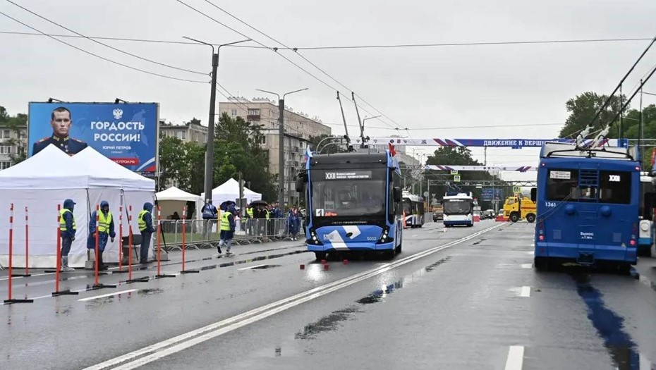 XXII Всероссийский конкурс "Лучший водитель троллейбуса" в Петербурге.