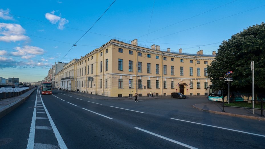 Бывшие казармы лейб-гвардии Московского полка на Фонтанке